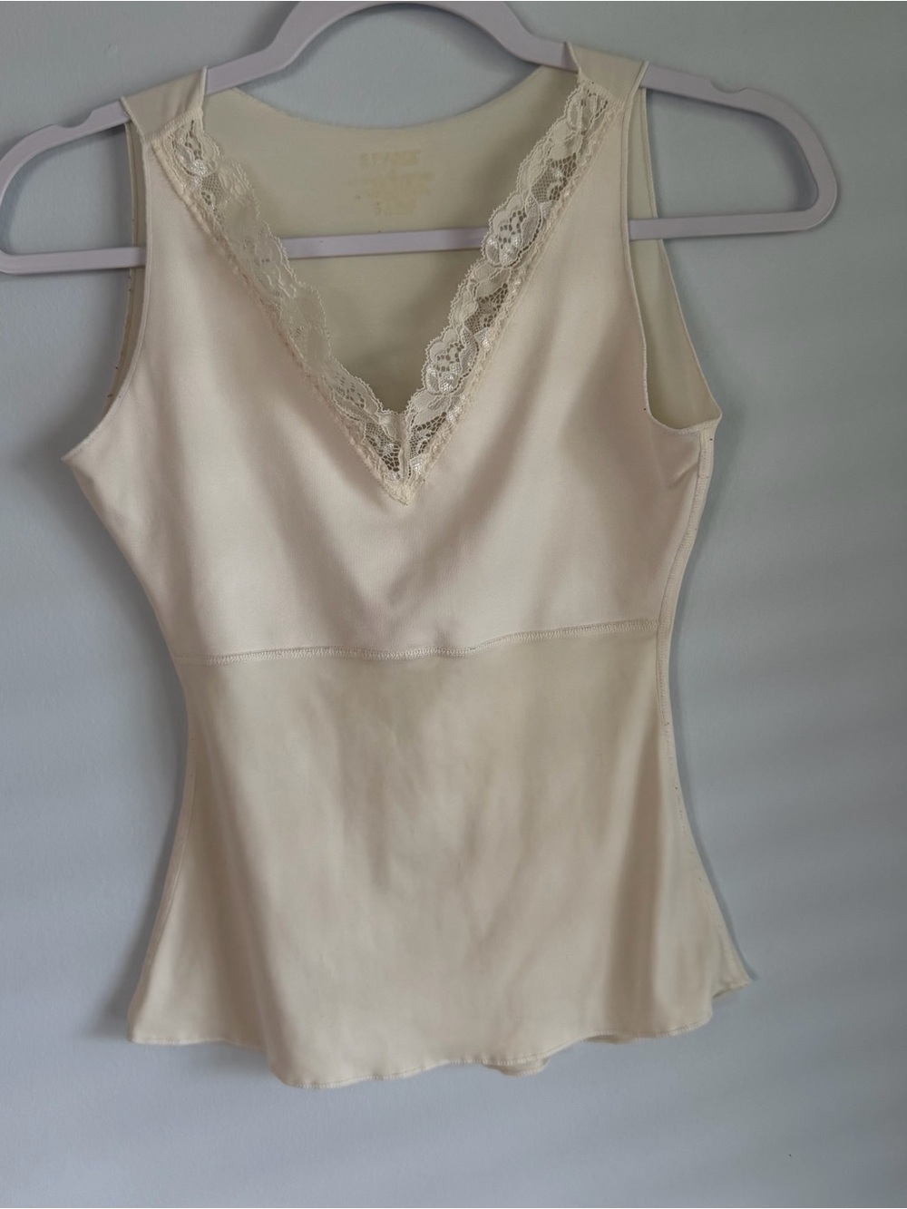 ⁠SPANX Ivory Beige Lace V-Neck Camisole Shapewear Tank Top Cami Nude Size XS⁠